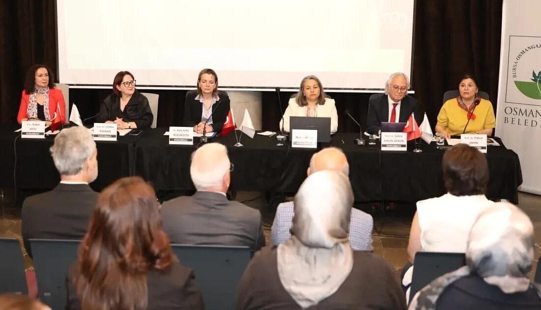 Bursa'da gerçekleştirilen Türkçe Paneli ile dil ve kültür alanında önemli