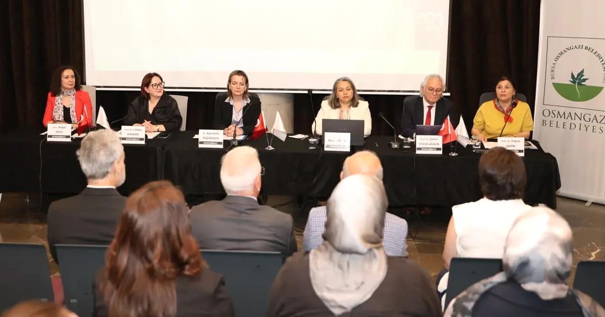 Bursa'da gerçekleştirilen Türkçe Paneli ile dil ve kültür alanında önemli