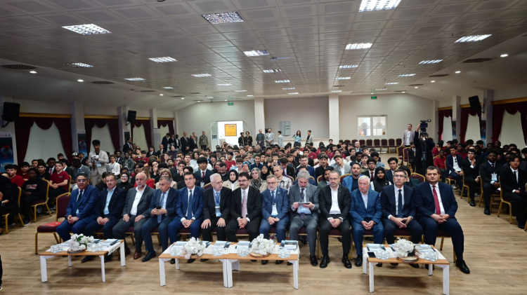 Bursa’da Uluslararası Öğrenci Sempozyumu Başladı