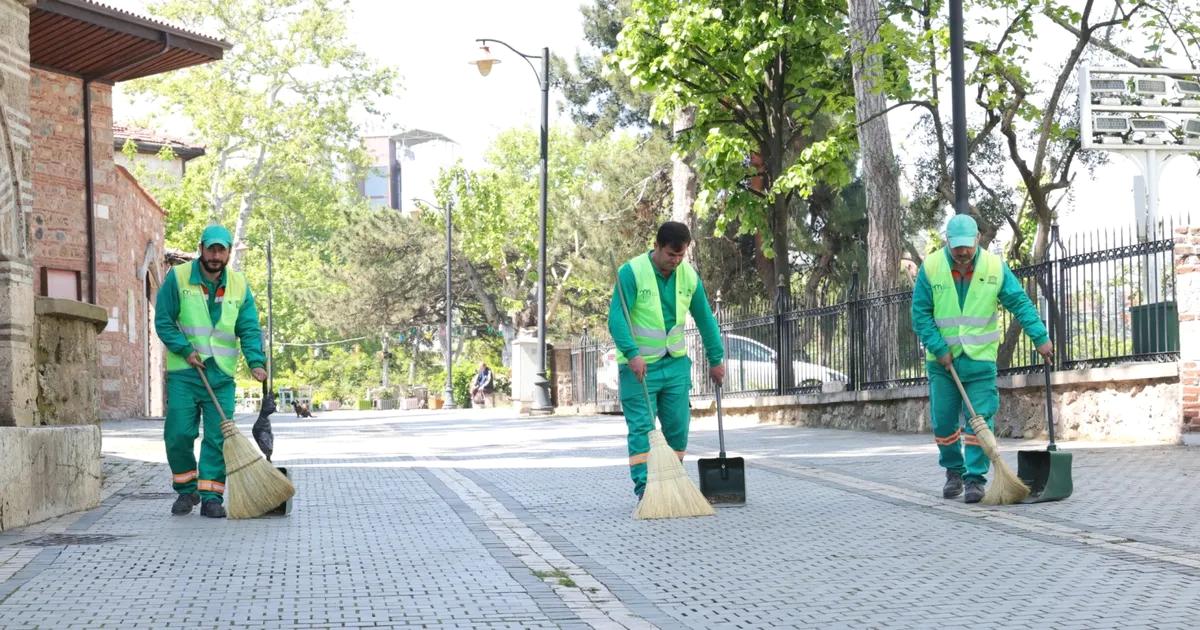 Bursa'da UNESCO yönergesiyle sürdürülen temizlik hareketinin detayları, amacı ve toplumsal