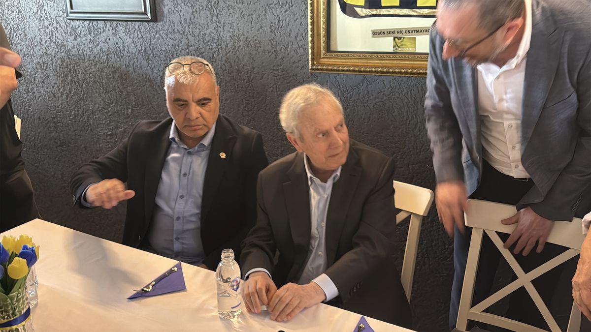 Bursa'da ünlü sanatçı konseri ile sanatseverlere unutulmaz bir deneyim. En
