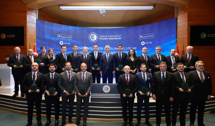 Bursa’da UR-GE ve Responsible® Ödülleri