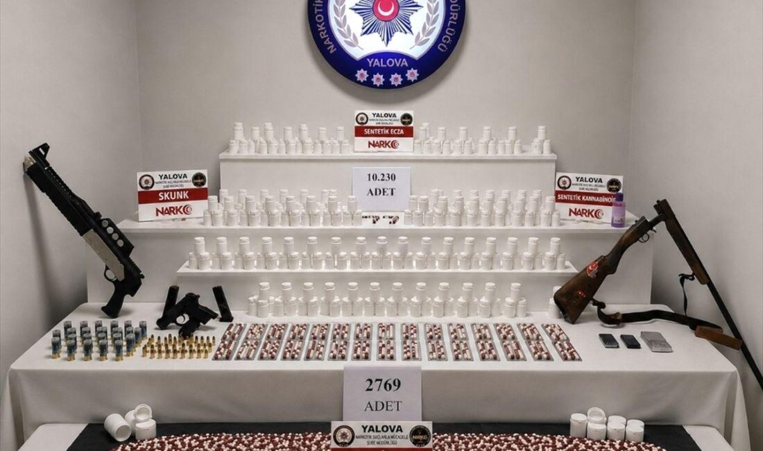 Bursa'da düzenlenen uyuşturucu operasyonunda 22 kişi tutuklandı. Güvenlik güçlerinin başarılı