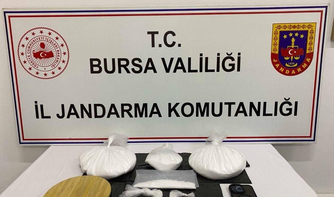 Bursa'da gerçekleştirilen uyuşturucu operasyonu başarıyla tamamlandı. Güvenlik güçleri suçla mücadelede