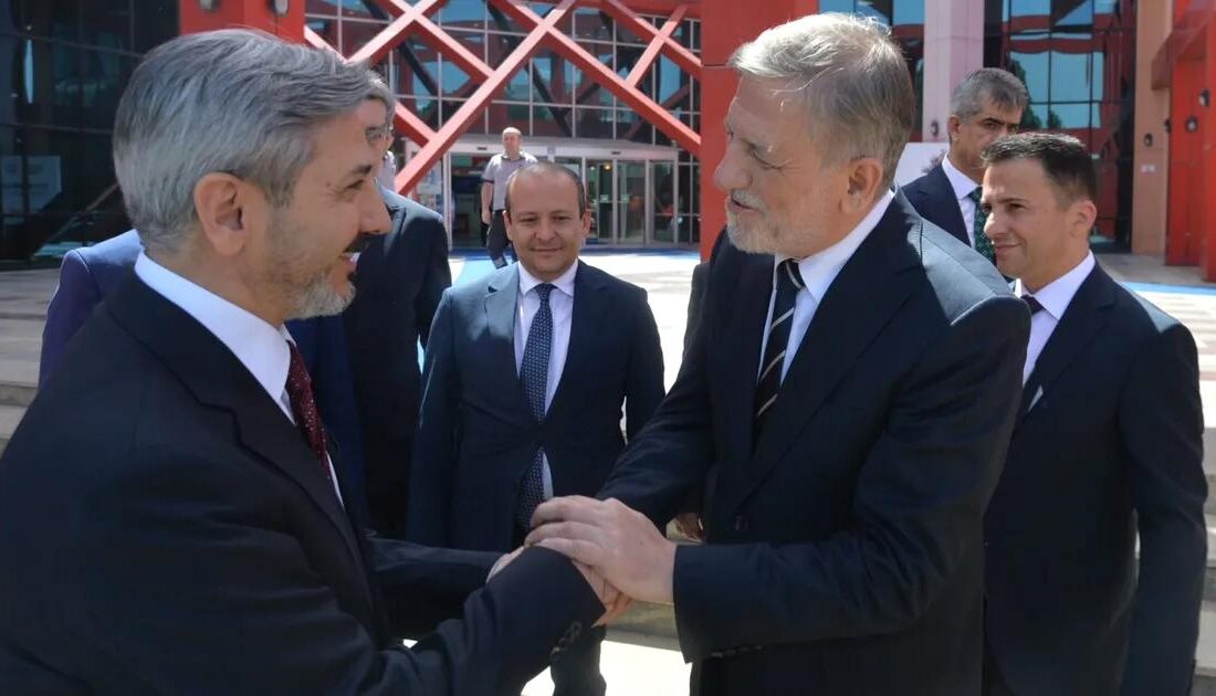 Bursa'da meydana gelen otomobil kazası hakkında detaylı bilgi, olayın nedenleri
