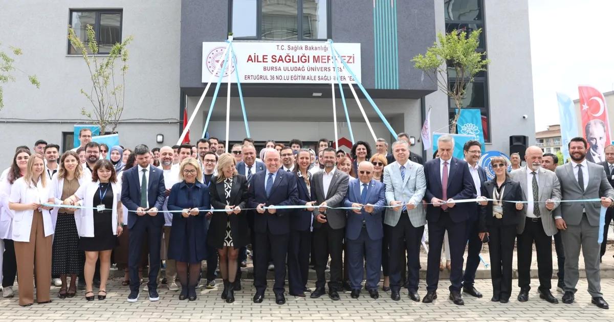 Bursa'da yeni aile sağlığı merkezi açılışı gerçekleştirilerek, halkın sağlık hizmetlerine