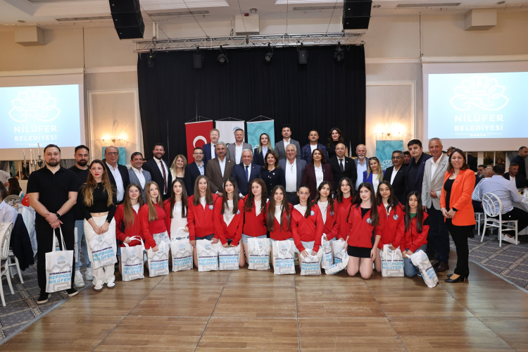 Bursa'daki Uluslararası Spor Şenlikleri Kutlandı