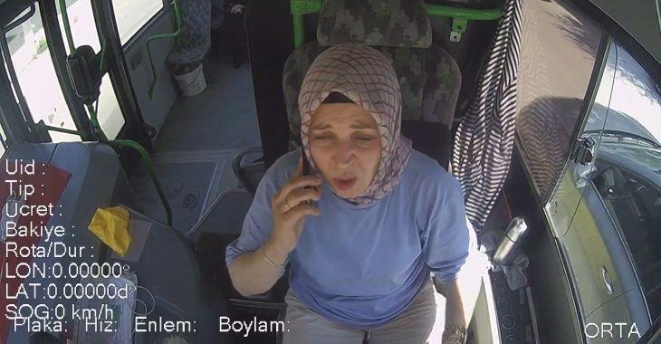 Bursa Büyükşehir Belediyesi BURULAŞ bünyesinde görev yapan otobüs sürücüsü Yasemin