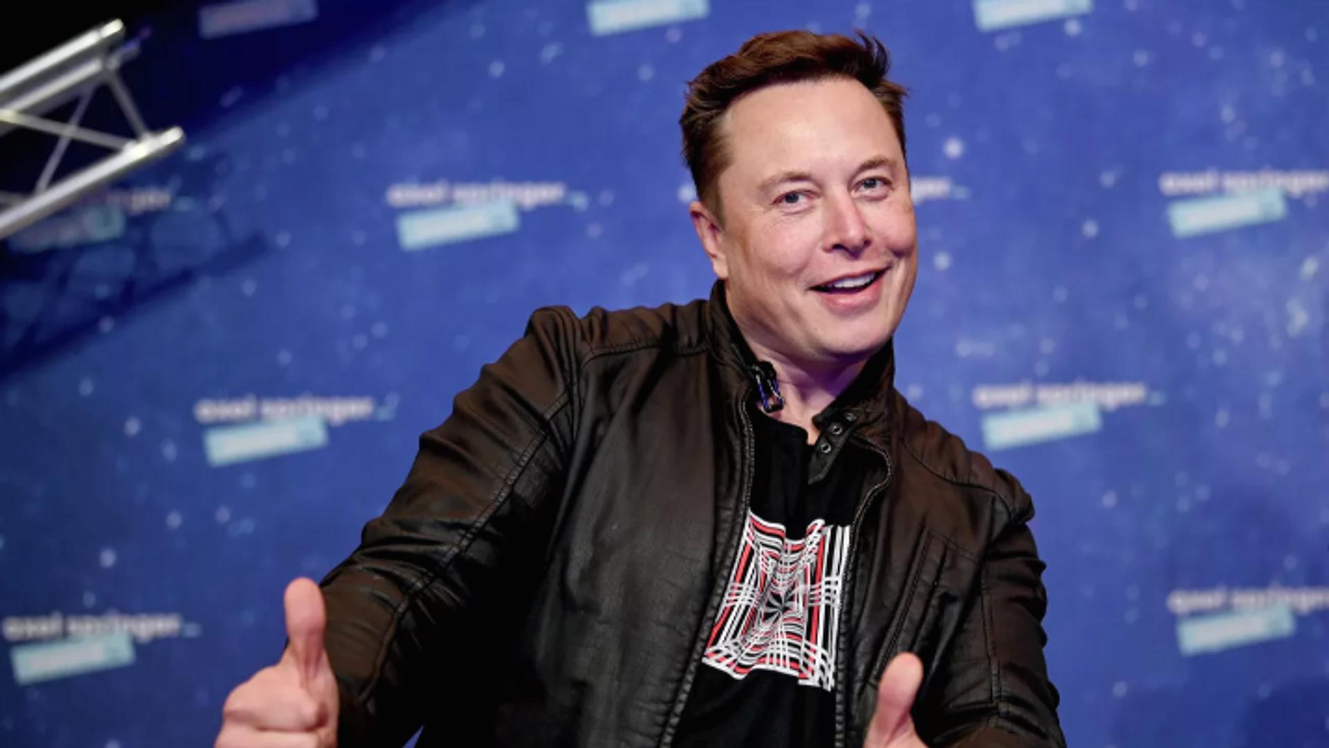 Elon Musk'tan sürücüsüz araçlar için güvenlik endişesi olmadan yıl içinde