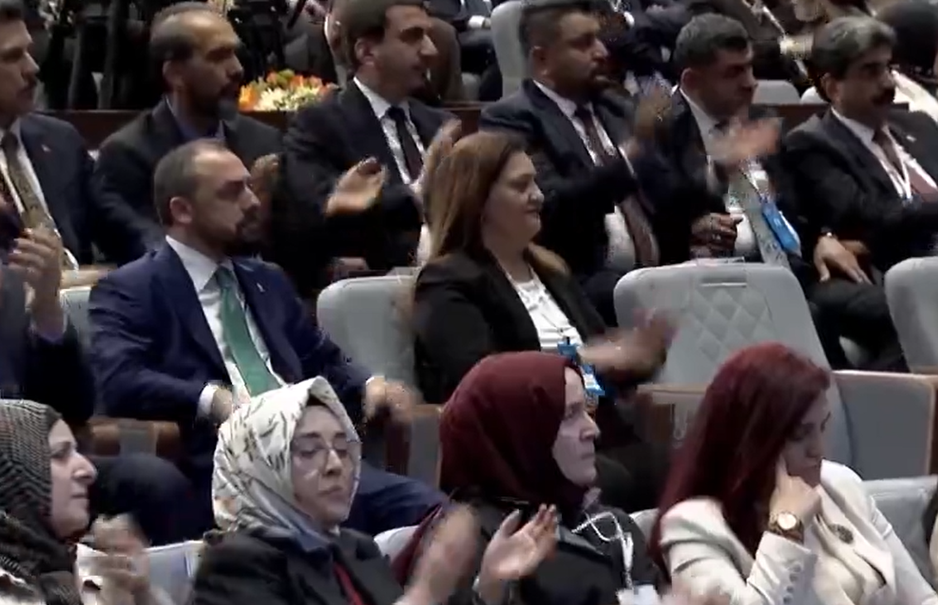 Erdoğan Genişletilmiş İl Başkanları Toplantısında Öncü Konuşma Yapıyor