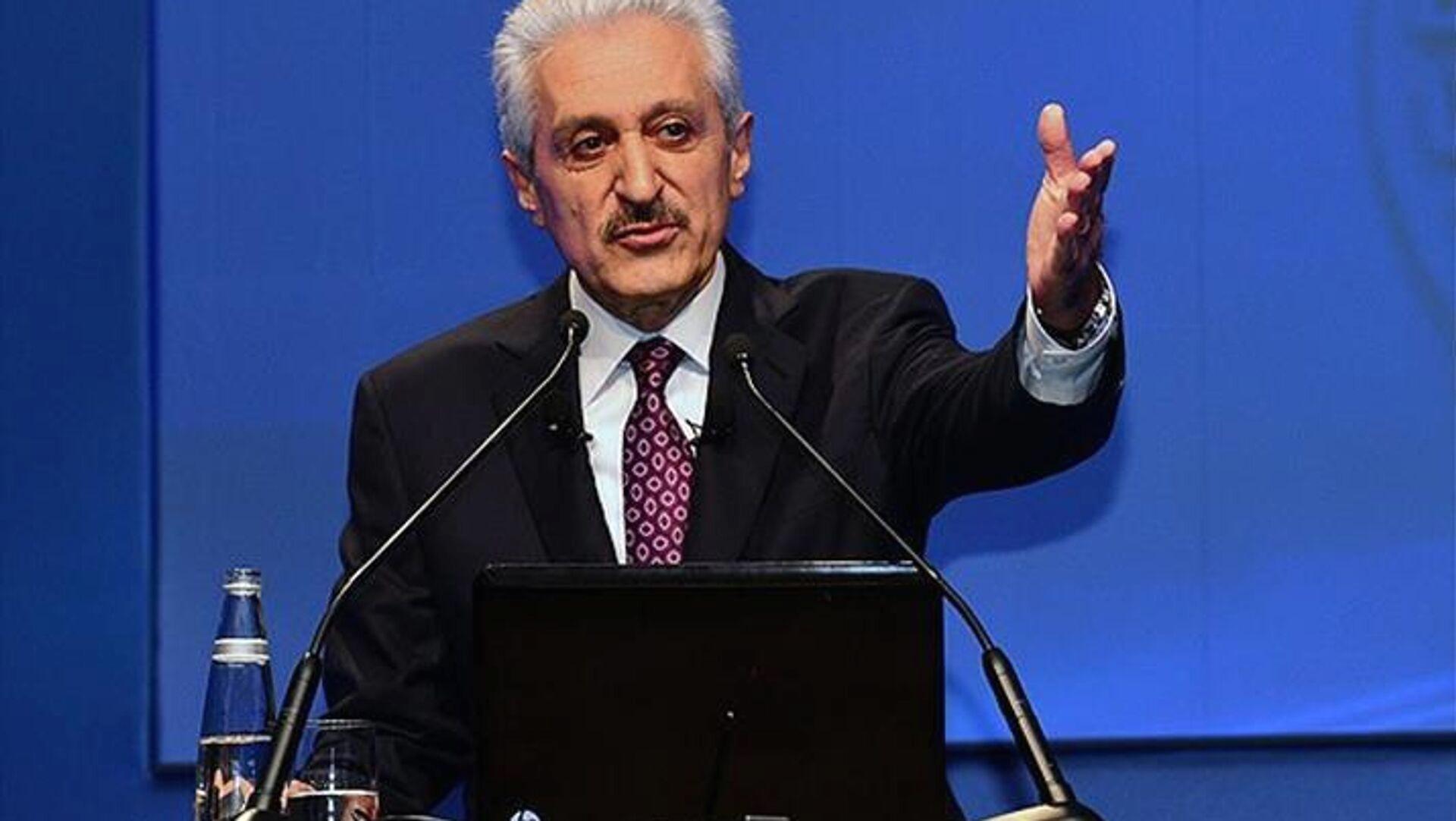 Fenerbahçe'de Aydınlar'dan adaylık çıkışıyla ilgili gelişmeleri ve detayları keşfedin. Güncel