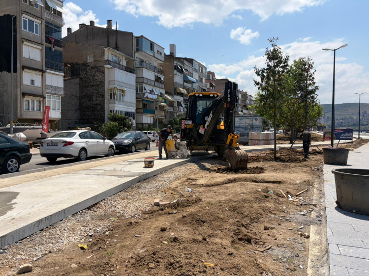 Gemlik sahilinde modernizasyon ve düzenleme çalışmaları