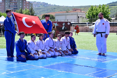 Gemlik’te 19 Mayıs kutlamaları coşkulu geçti