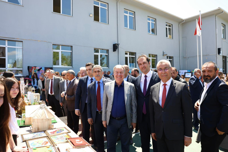 Gemlikte eğitim ve kültür dolu etkinlik