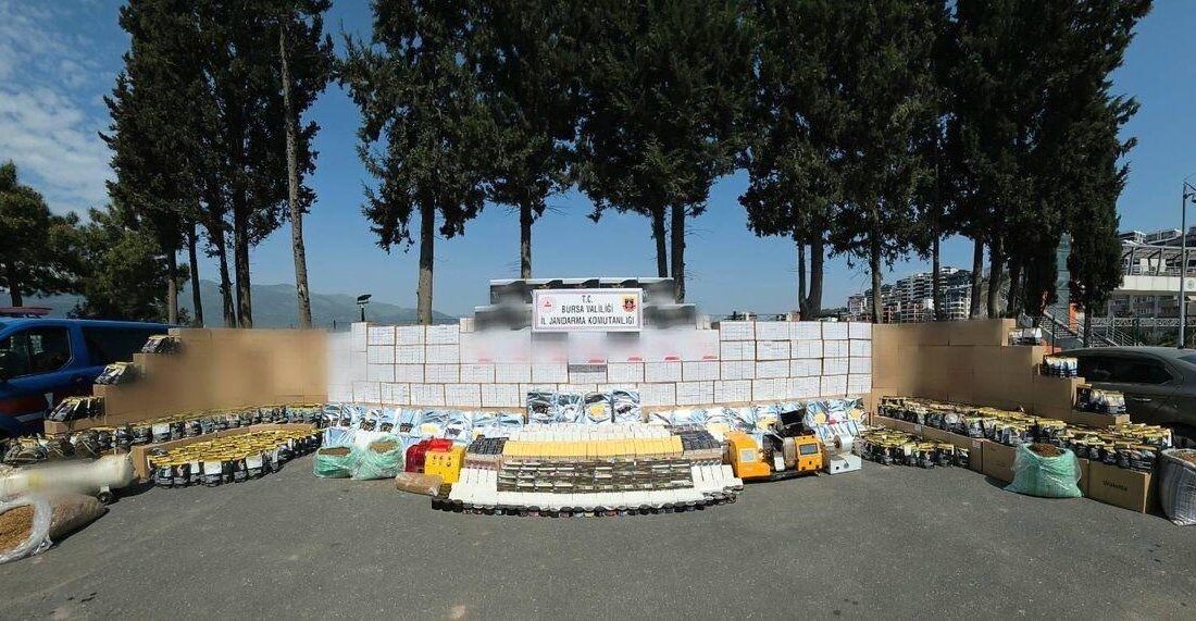 Gemlik'te gerçekleştirilen kaçak tütün operasyonu hakkında detaylar, emniyet güçlerinin yürüttüğü