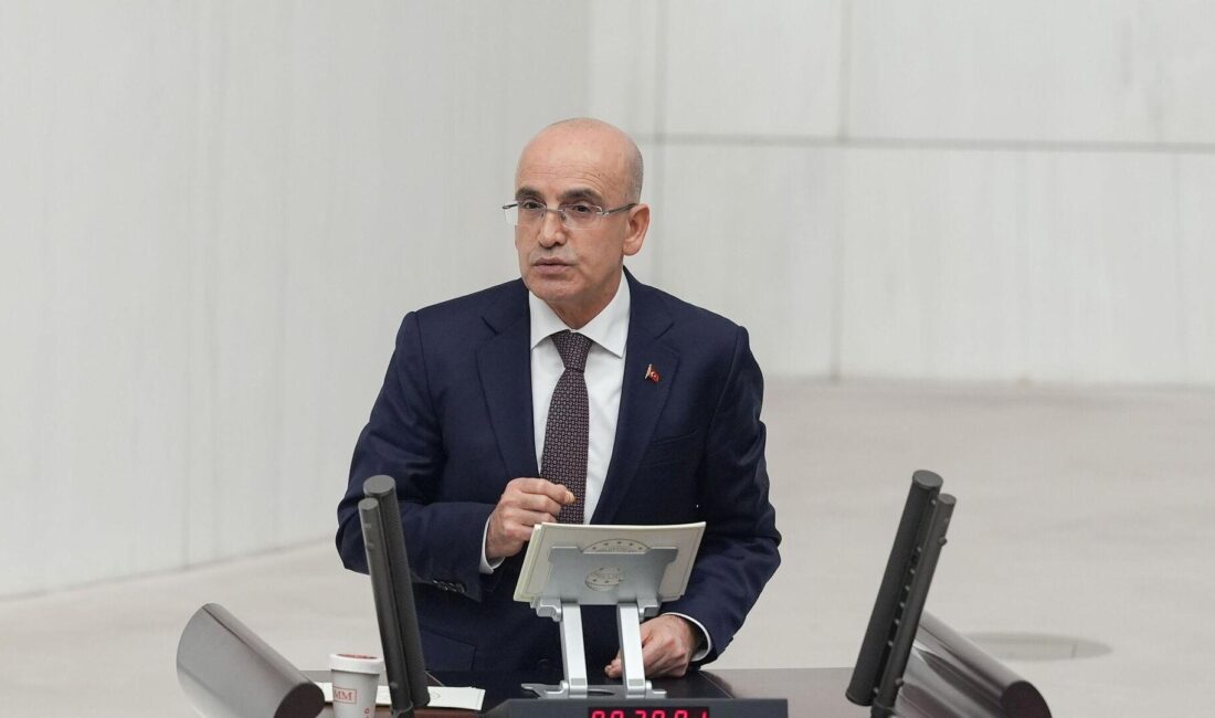 Hazine ve Maliye Bakanı Şimşek, finansal piyasalara yönelik önemli toplantıya