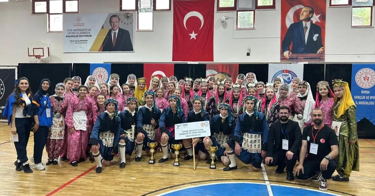 İnegöl Belediyespor Halk Dansları ekibi, Bursa şampiyonu olarak büyük bir