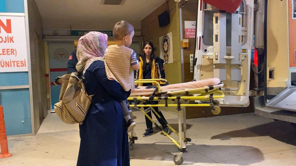 İnegöl'de 2 yaşındaki çocuk, ranzadan düşerek yaralandı. Olayla ilgili detaylar