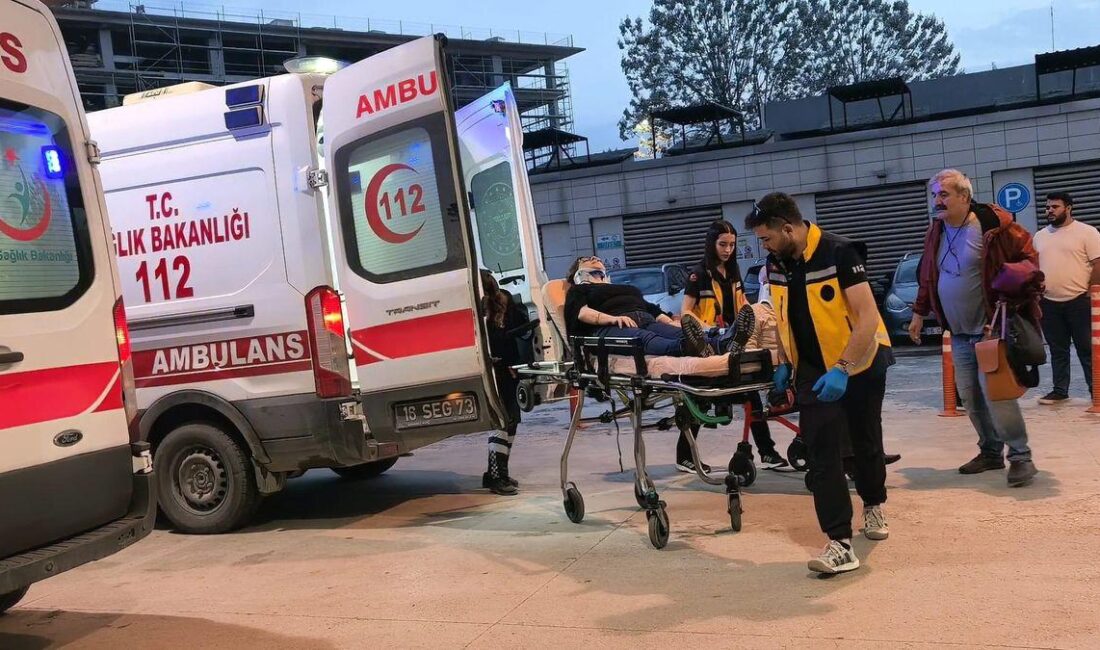İnegöl'de beton mikseri ve tur minibüsü çarpıştı, olayla ilgili detaylar