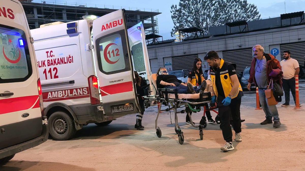 İnegöl'de beton mikseri ve tur minibüsü çarpıştı, olayla ilgili detaylar