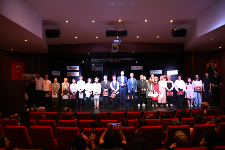 İnegöl'de Genç Suare Tiyatro Festivali sona erdi