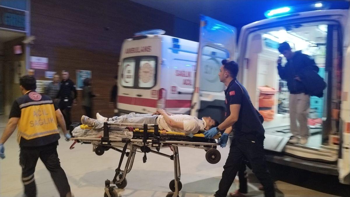 İnegöl'de gerçekleşen motosiklet kazasında 2 kişi yaralandı. Olayla ilgili detaylar
