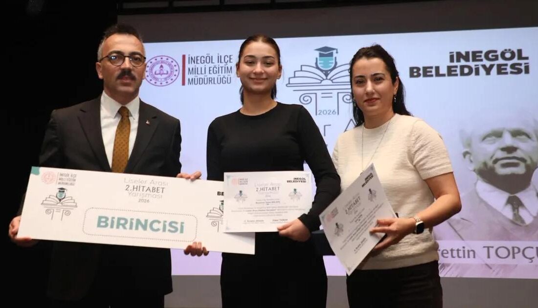 İnegöl'de öğrenci hitabet yarışması üç yıl sonra yeniden başladı, öğrencilerin