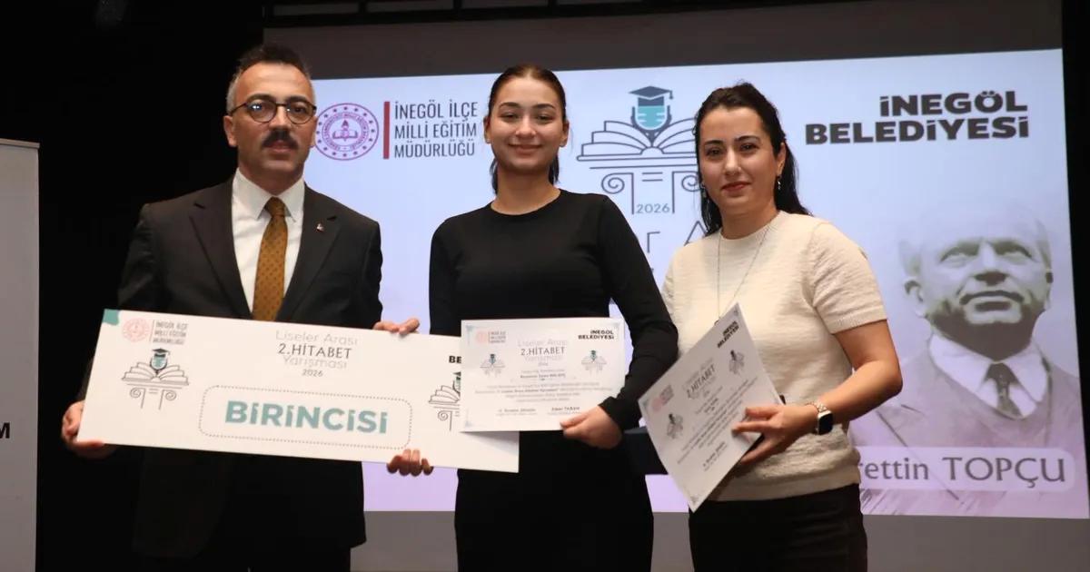 İnegöl'de öğrenci hitabet yarışması üç yıl sonra yeniden başladı, öğrencilerin