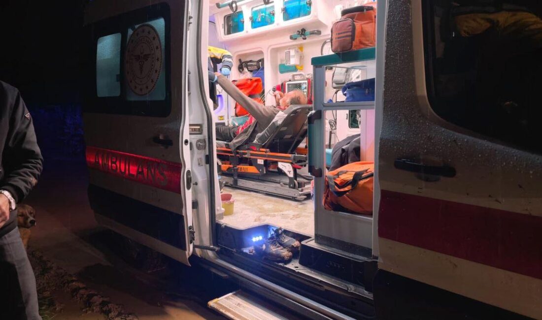 İnegöl'de zorluk yaşayan çiftlik sahibi, kurtarma ekipleri tarafından sağ salim