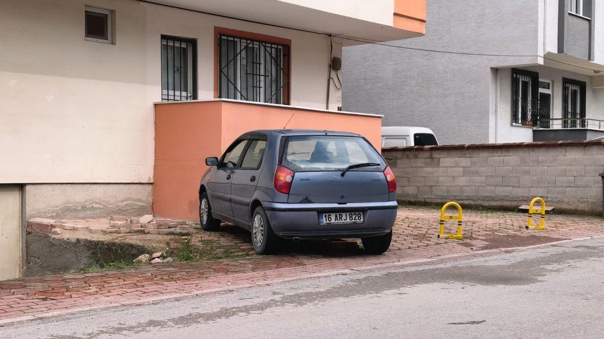 İnegöl'de ters yöne giden otomobil korku ve şaşkınlık yarattı. Olayla