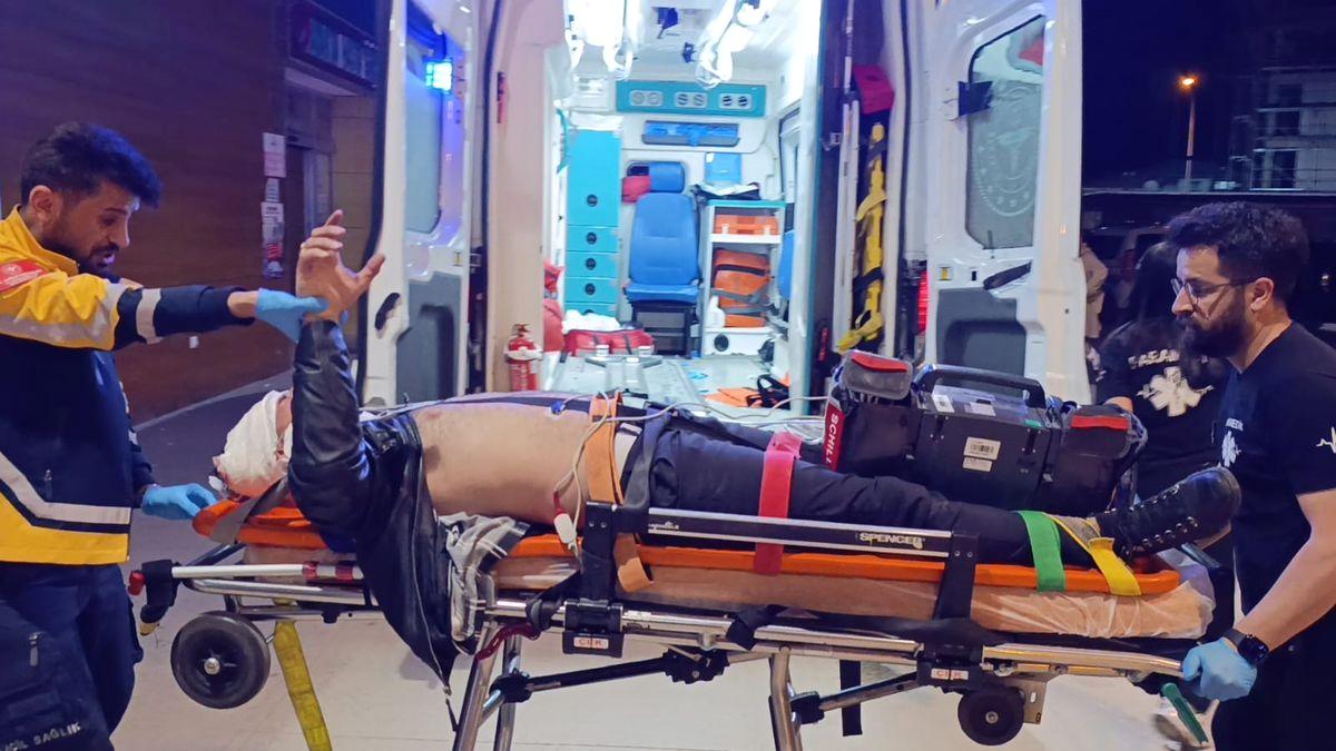 İnegöl'de yaşanan trafik kazasında yabancı uyruklu sürücü yaralanmış olup, olayla