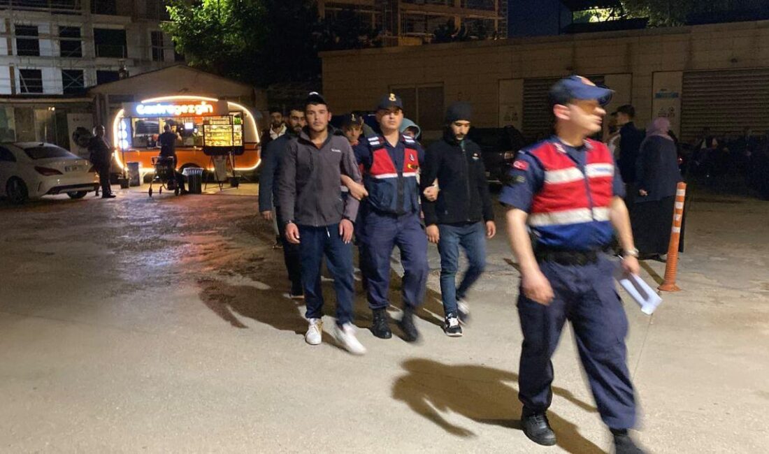 İnegöl'de gerçekleştirilen yasa dışı göçmen operasyonu hakkında detaylar, emniyet güçlerinin