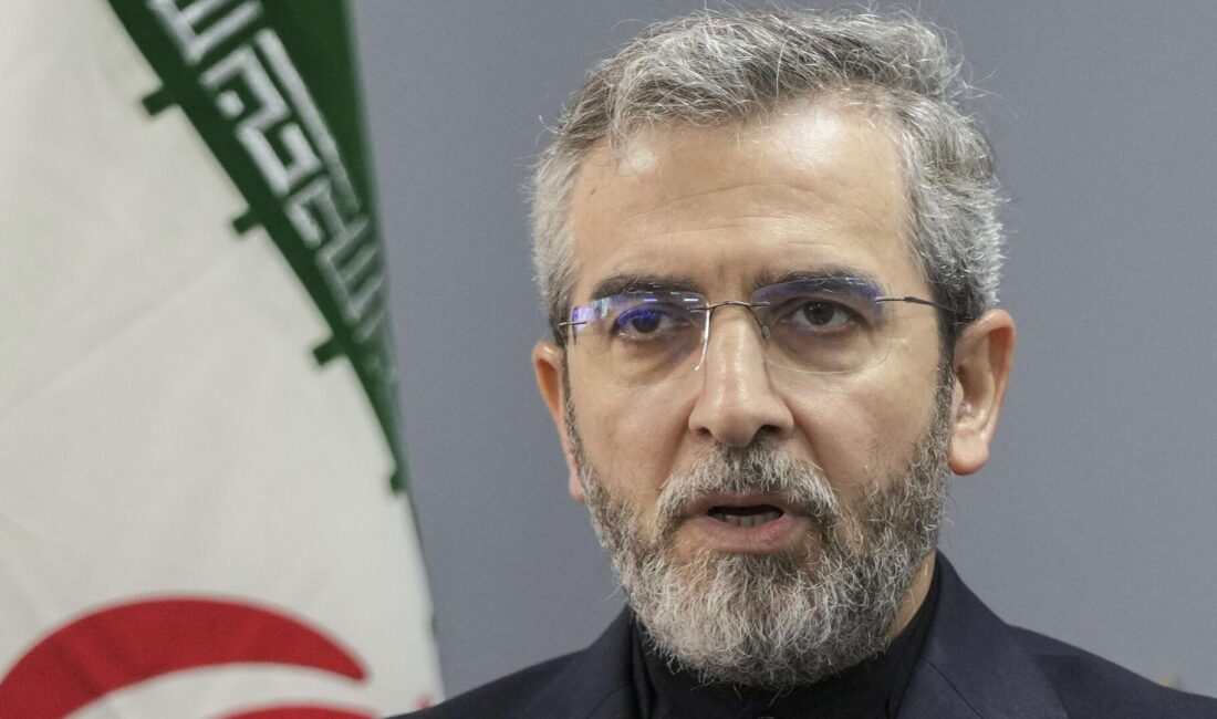 İran'ın Hürmüz Boğazı'ndaki geçişleri ve ABD'ye karşı güç gösterisi hakkında
