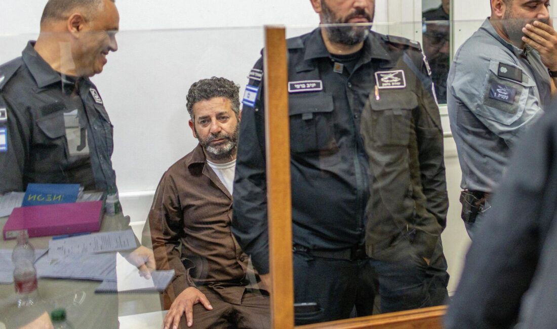 İsrail, Girit açıklarındaki uluslararası suları ihlal ederek aktivistleri alıkoydu. Detaylar