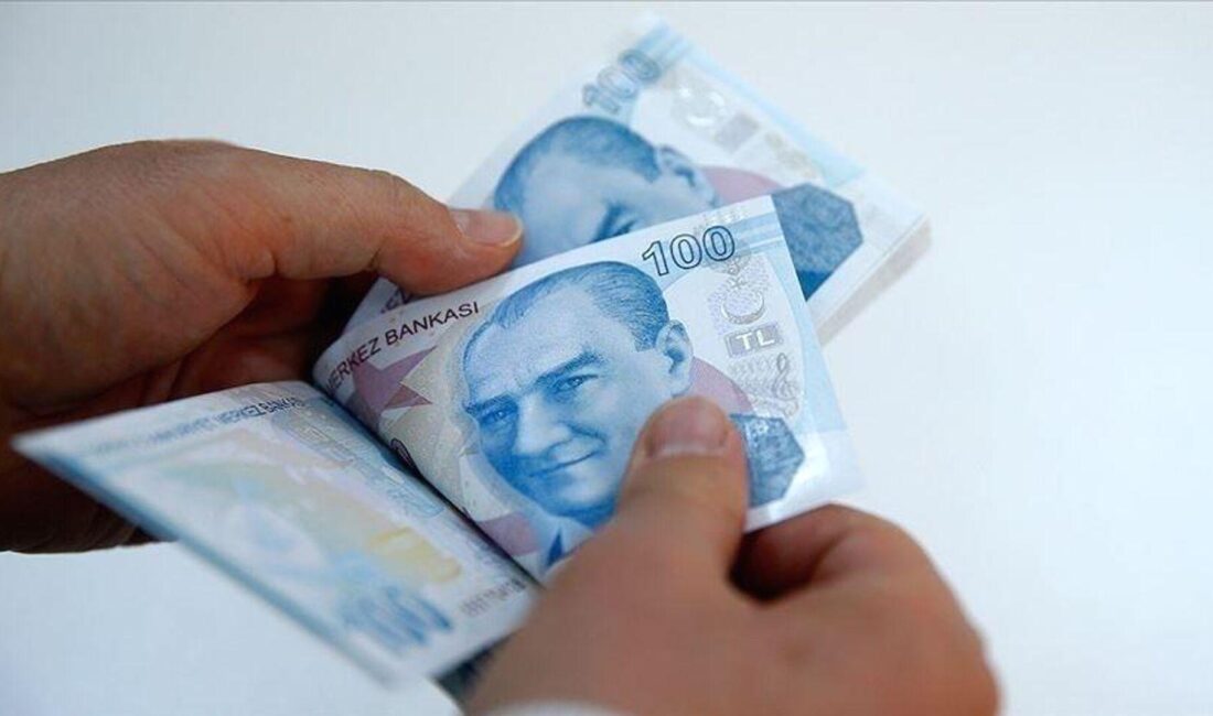 Kurban Bayramı öncesi emekli maaşı ve ikramiye ödemeleri tarihleri açıklandı.