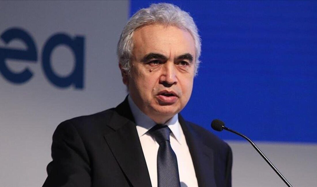 Küresel petrol stokları kritik seviyeye yaklaşıyor, enerji piyasalarında belirsizlik ve