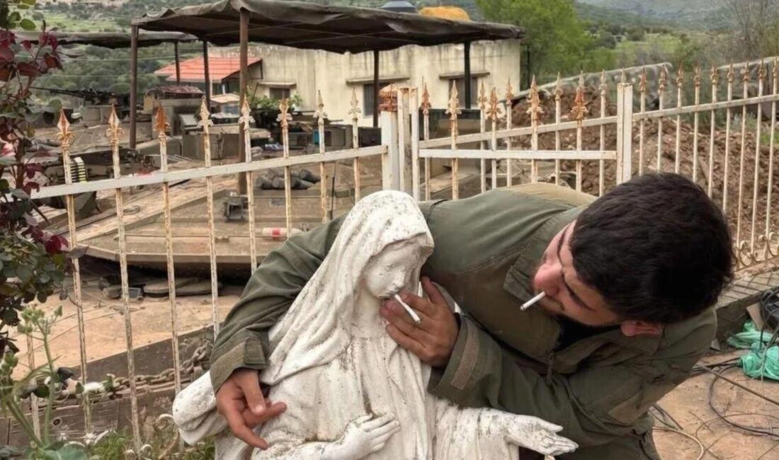 Lübnan'da İsrail askerlerinin saygısız tutumları gündem olurken, bölgede yaşanan son