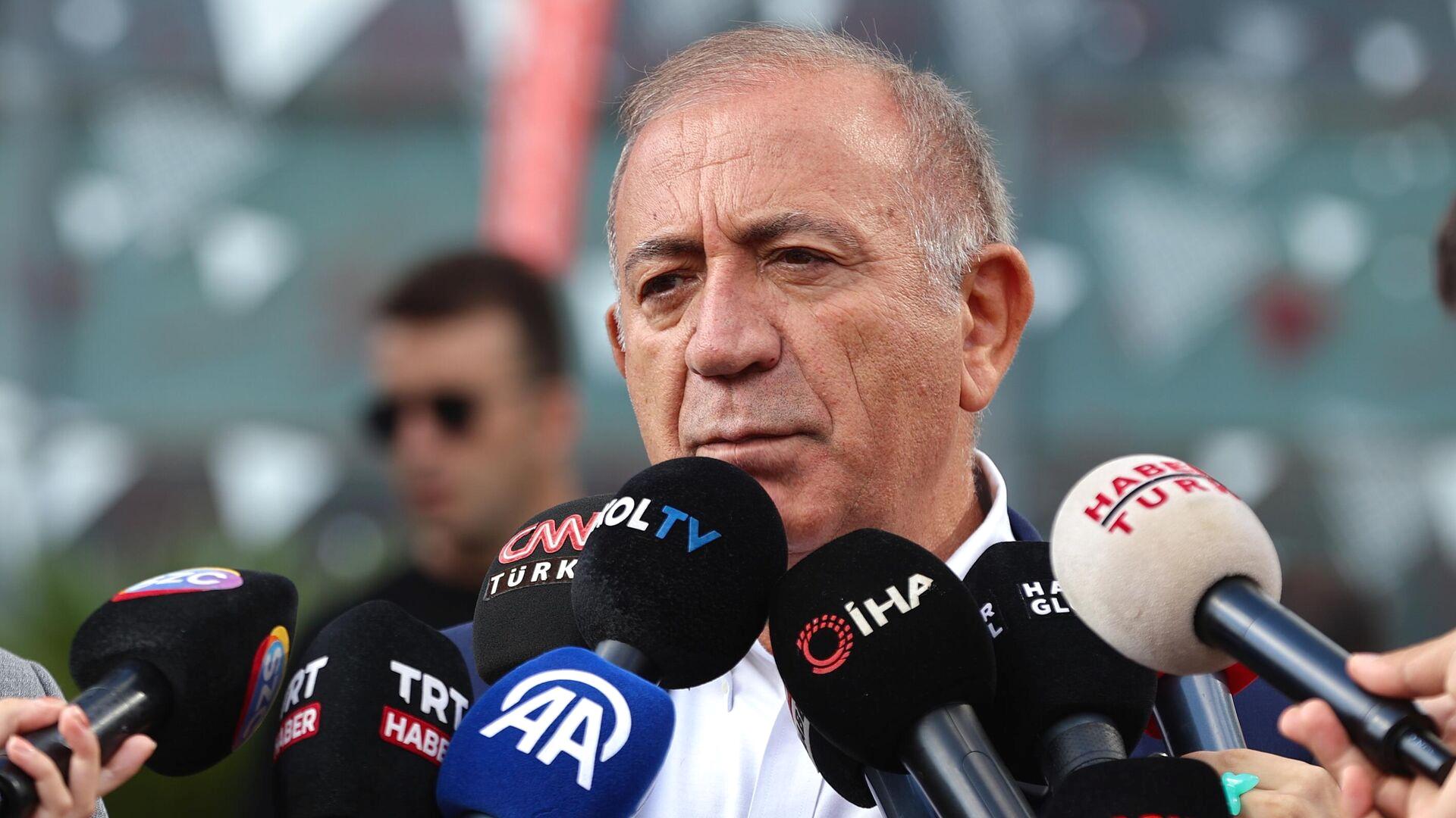 Mahkeme, CHP İstanbul İl Başkanlığı'na kayyum atamasını kaldırdı. Detaylar ve