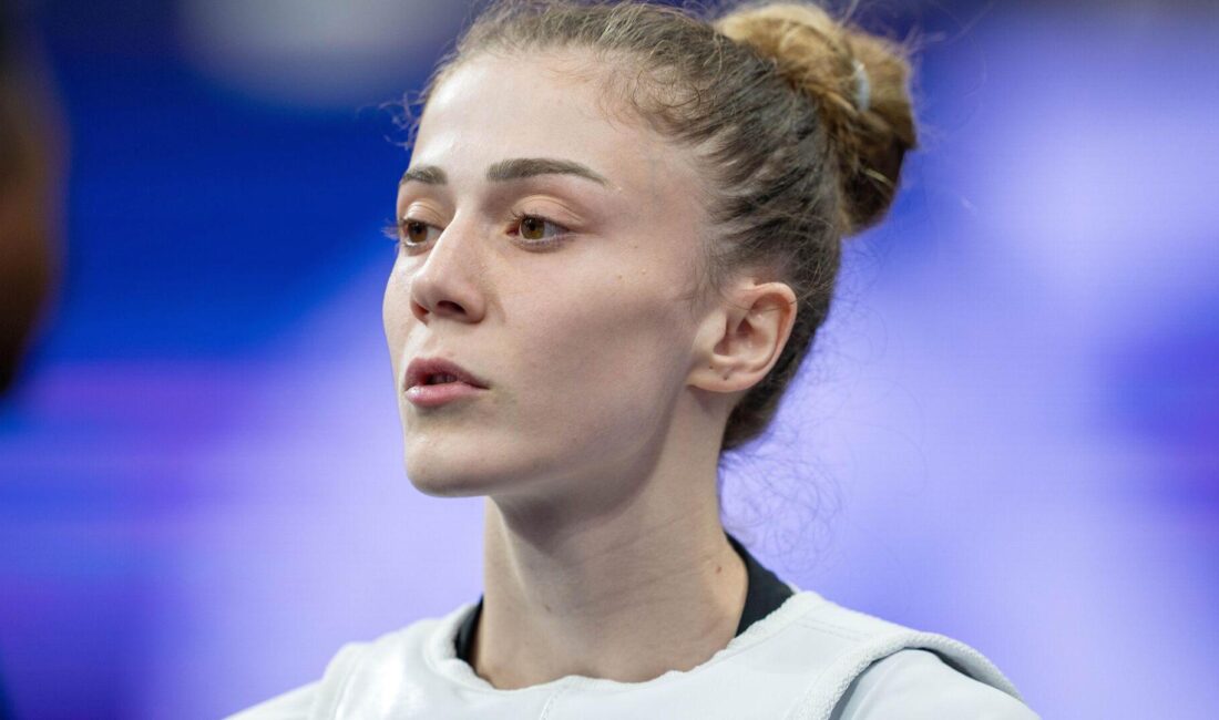 Merve Dinçel, Avrupa Şampiyonu olarak büyük bir başarı elde etti.