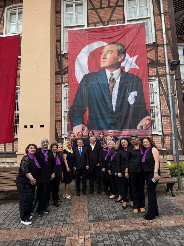 Mudanya’da Sermegle Taş Tablo Sergisi Açıldı