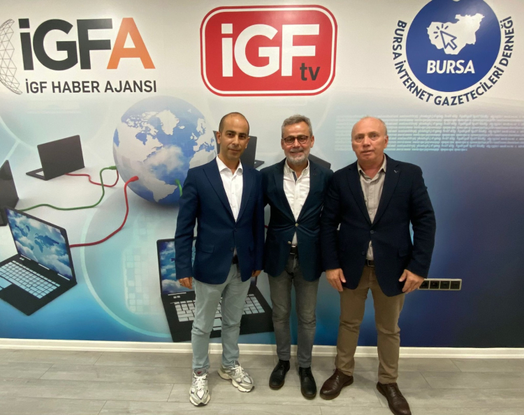 Mustafakemalpaşa'da Dernek Yönetimi Değişiyor