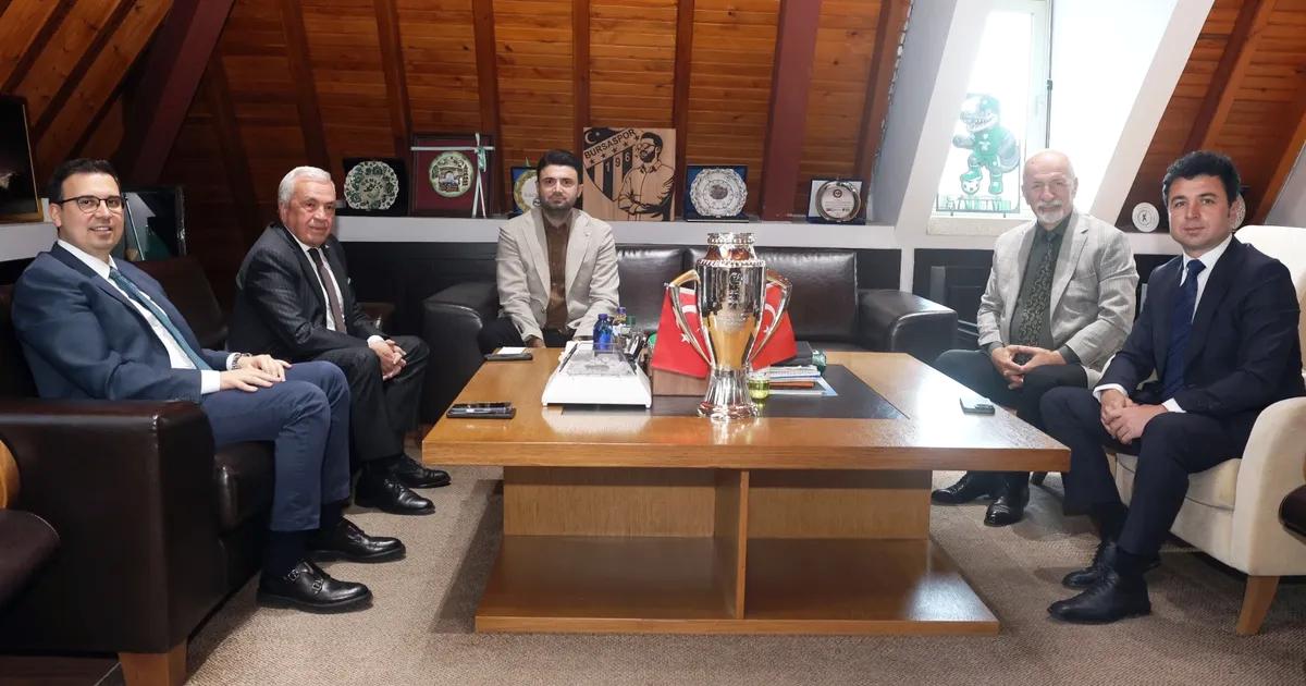 Nilüfer Belediyesi, Bursaspor'a maddi ve manevi destek sağlayarak spora ve