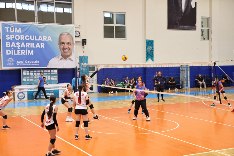 Nilüfer'de Kardeş Kentler Voleybol Turnuvası