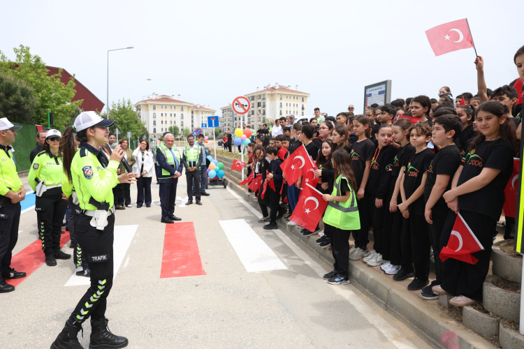 Nilüfer’de Trafik Eğitim Sokağı açıldı