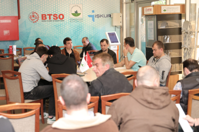 Osmangazi Belediyesi ve BTSO İşbirliğiyle Gerçekleşen Haftalık İstihdam Buluşmaları