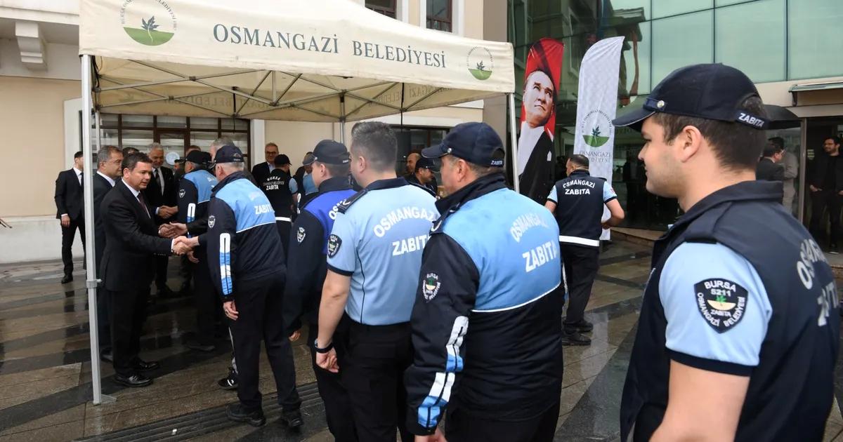 Osmangazi'de gerçekleştirilen bayram kutlamaları, yöresel etkinlikler ve halkın katılımıyla coşkulu