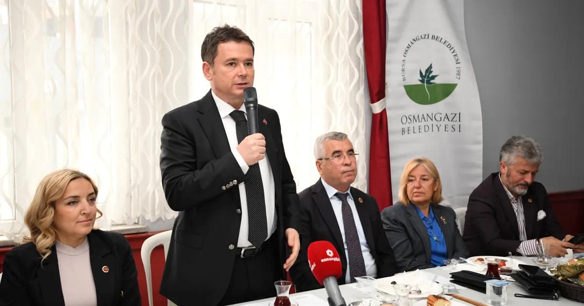 Osmangazi'de mahalle buluşmaları devam ediyor, vatandaşların talep ve önerileriyle kent