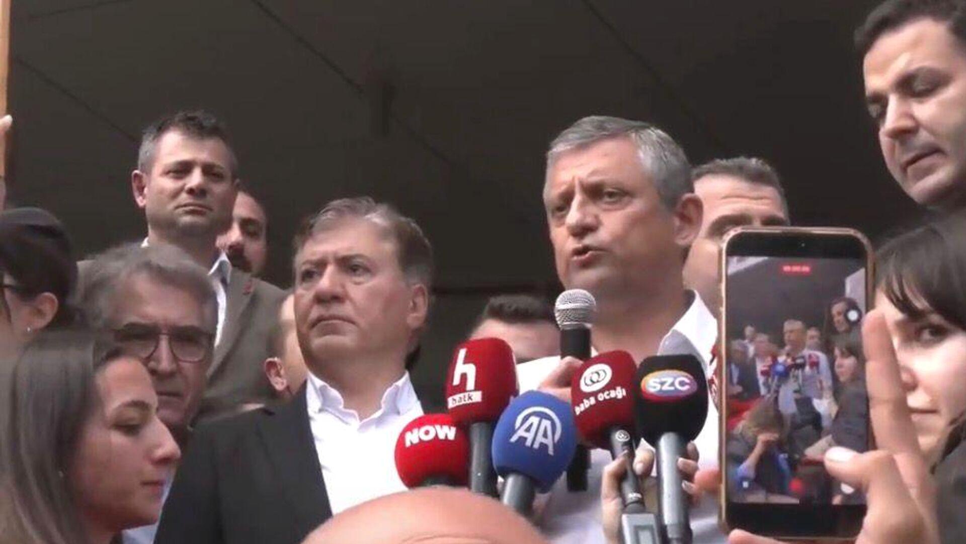Özgür Özel'in parti kurma ve kurultay ile ilgili açıklamaları, güncel