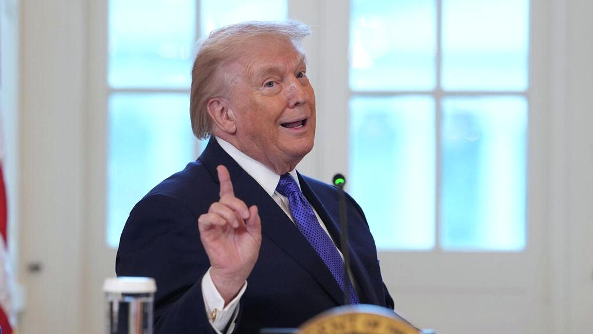 Trump'tan İran'a sert uyarı: 47 yıldır süren oyalama sona ermeli.