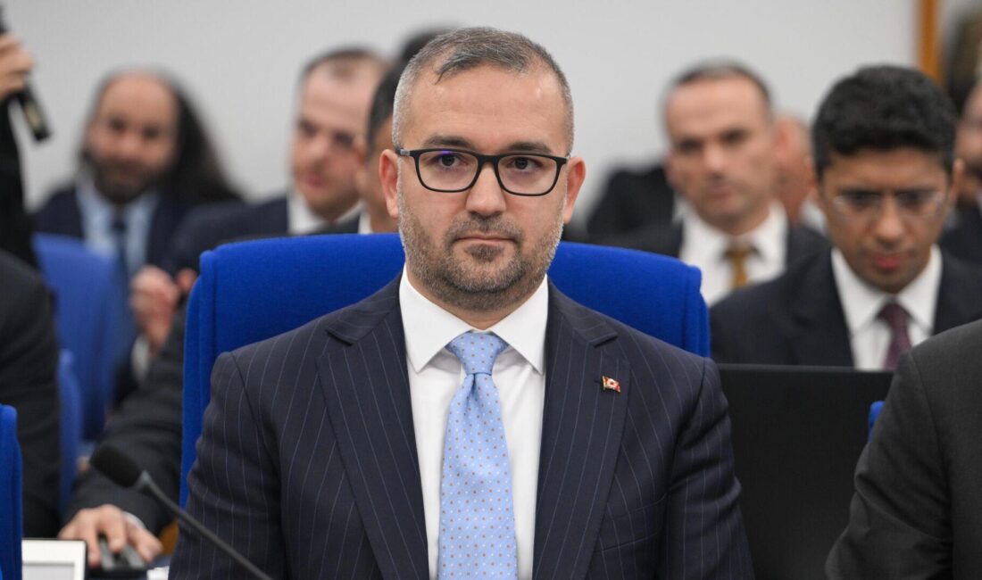 Türkiye Merkez Bankası Başkanı, enflasyon tahminlerini güncelledi. Ekonomik gelişmeler ve